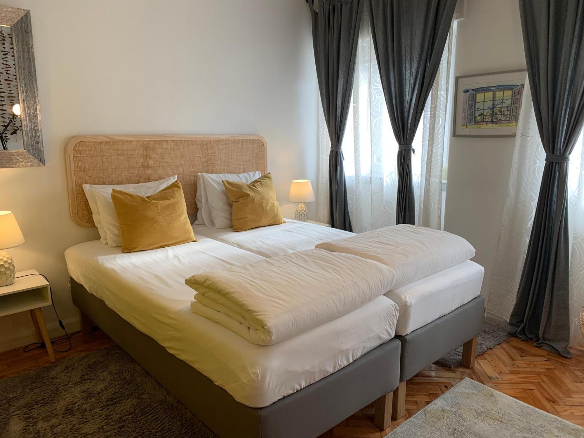 Beautiful Private Room Next To Lisbon - New Paço de Arcos Exteriér fotografie